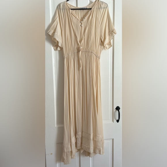 NWOT Beautiful sheer cream colored maxi dress. - Picture 1 of 4